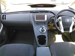 TOYOTA PRIUS 2010