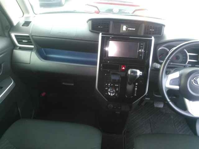 TOYOTA ROOMY 2016