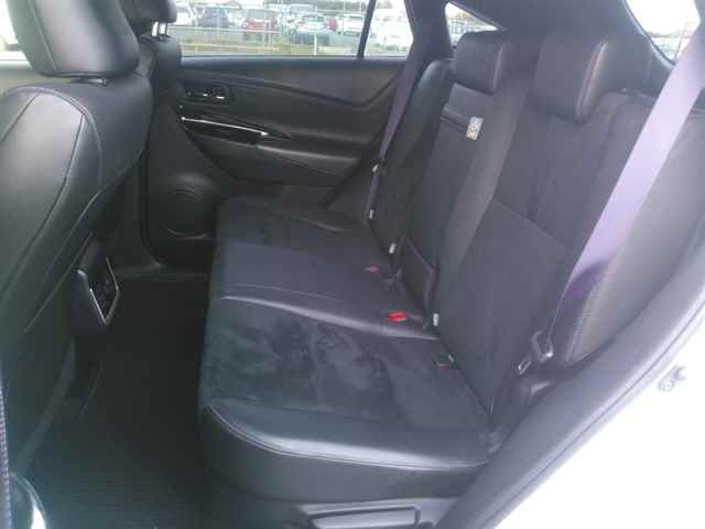 TOYOTA HARRIER 2015