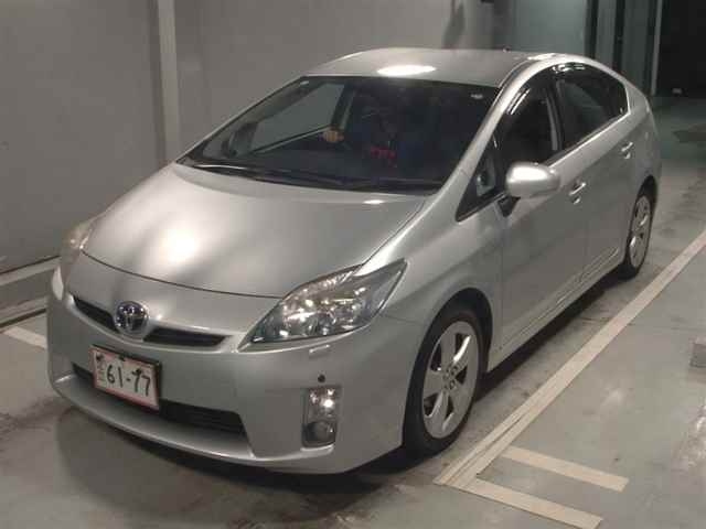 TOYOTA PRIUS 2010