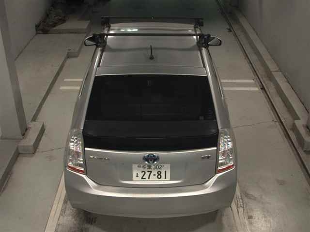 TOYOTA PRIUS 2011