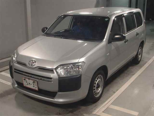 TOYOTA PROBOX 2022