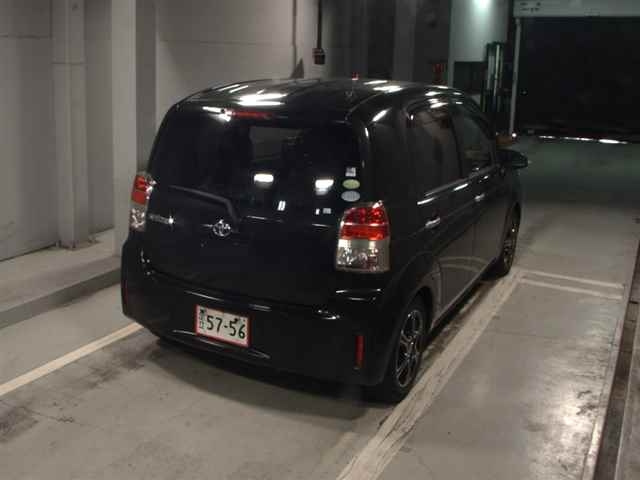TOYOTA SPADE 2012