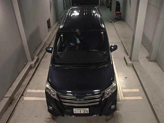 TOYOTA NOAH 2016