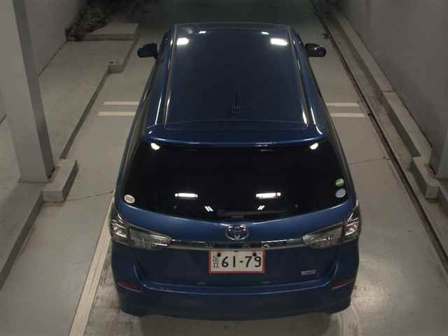 TOYOTA WISH 2014