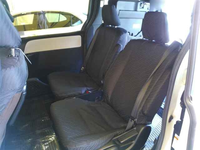 TOYOTA NOAH 2017