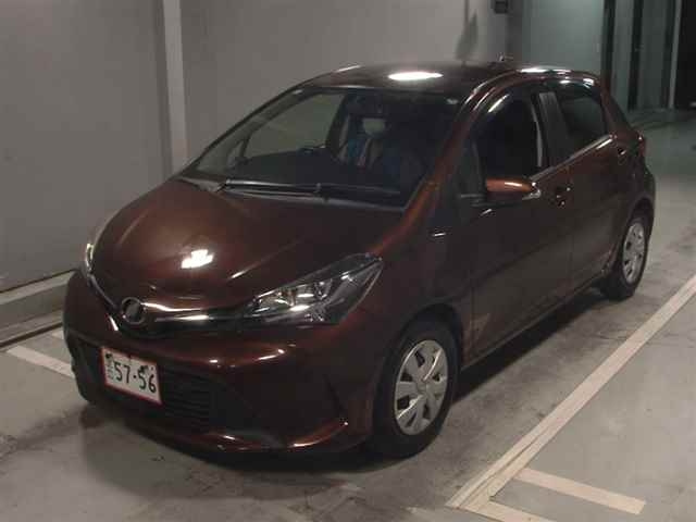 TOYOTA VITZ 2014