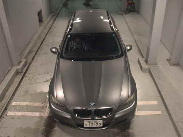 BMW 3 SERIES 2011