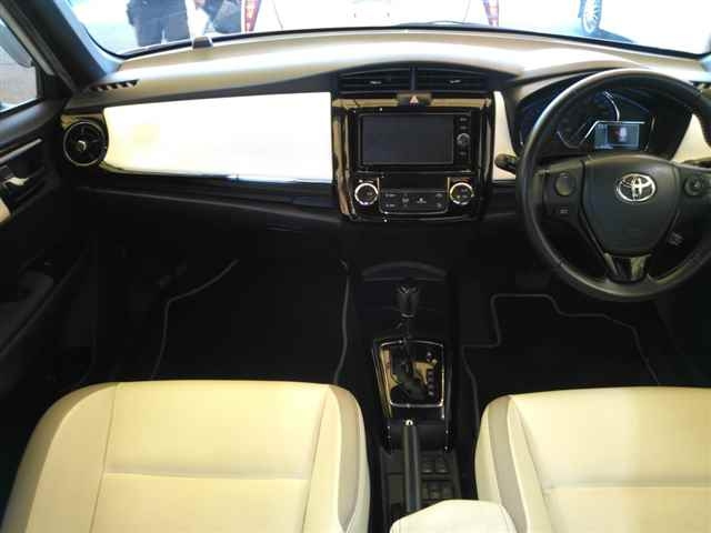 TOYOTA COROLLA FIELDER 2017