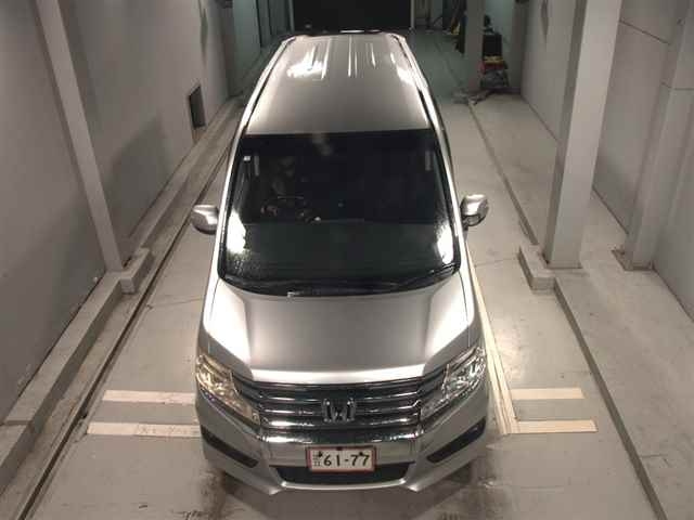 HONDA STEP WAGON 2012