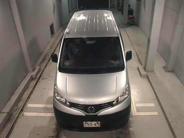 NISSAN NV200 2018