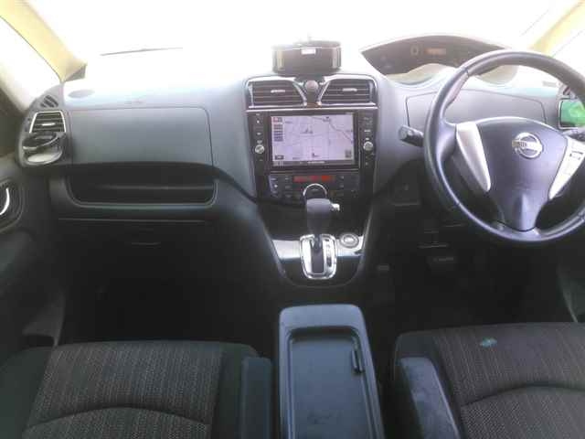 NISSAN SERENA 2014