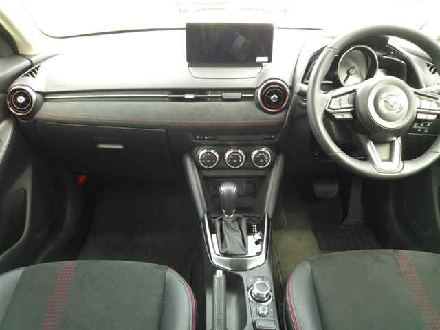 MAZDA MAZDA2 2024