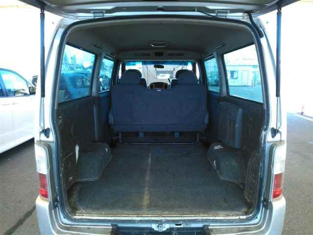 NISSAN CARAVAN VAN 2011