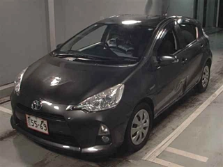 TOYOTA AQUA 2013