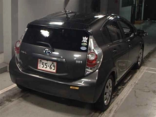 TOYOTA AQUA 2013
