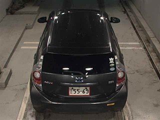 TOYOTA AQUA 2013