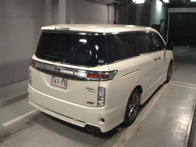 NISSAN ELGRAND 2012