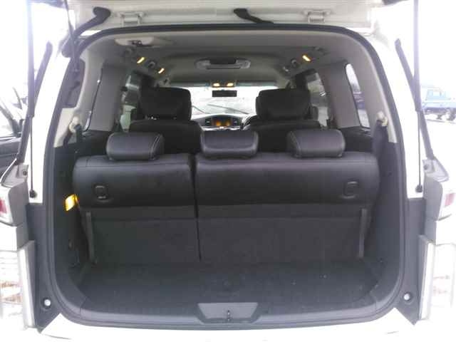 NISSAN ELGRAND 2012