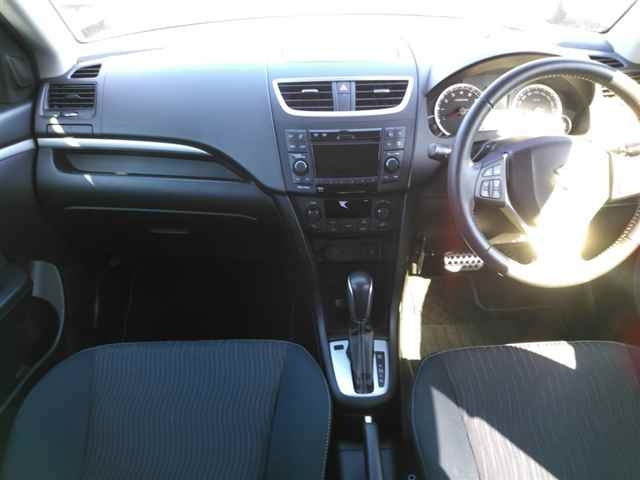 SUZUKI SWIFT 2012