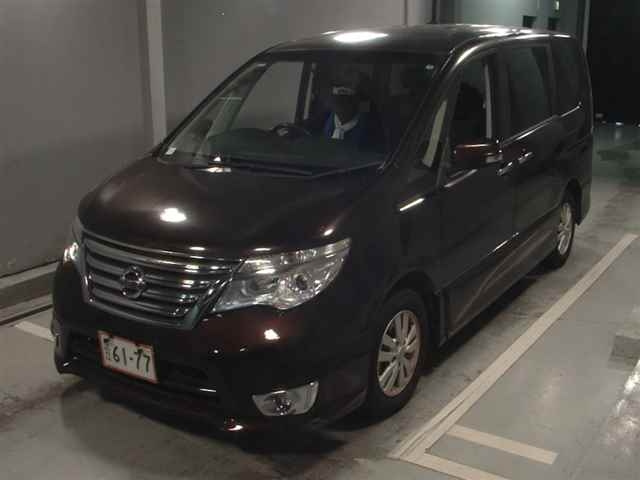 NISSAN SERENA 2015