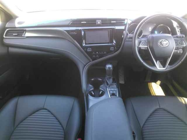 TOYOTA CAMRY 2019