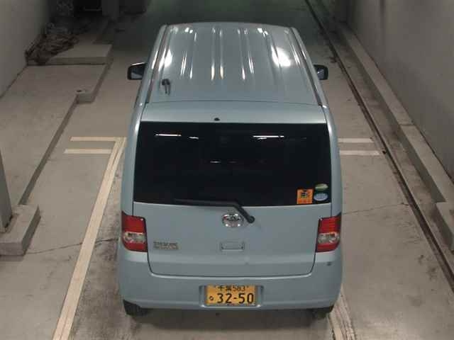 TOYOTA PIXIS SPACE 2016