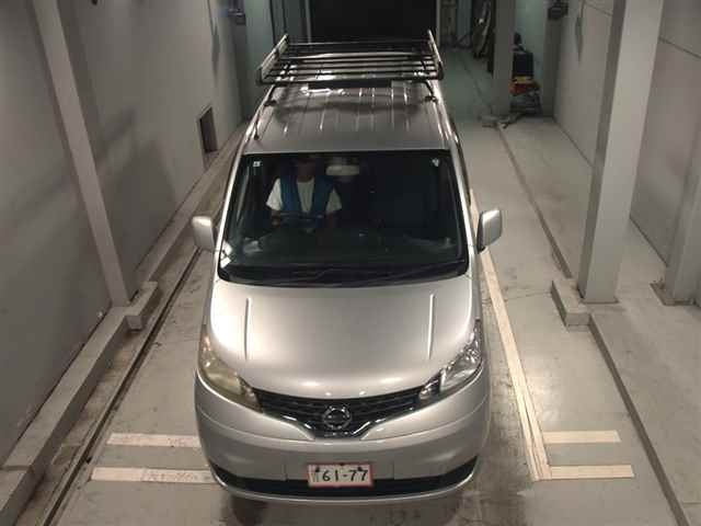 NISSAN NV200 2013