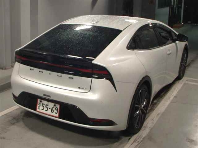TOYOTA PRIUS 2023