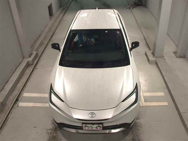 TOYOTA PRIUS 2023