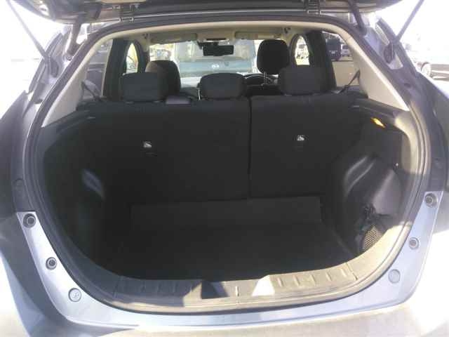NISSAN LEAF 2020