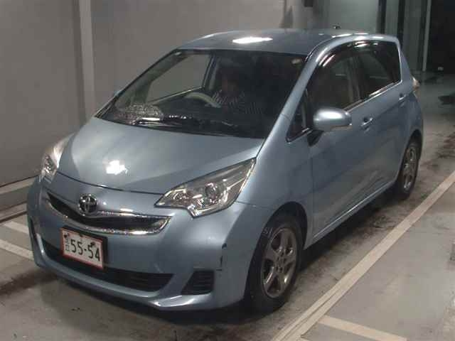 TOYOTA RACTIS 2014