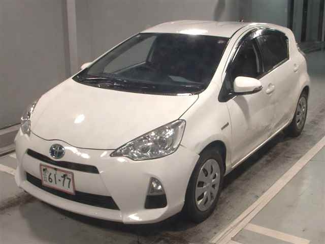 TOYOTA AQUA 2014