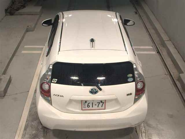 TOYOTA AQUA 2014