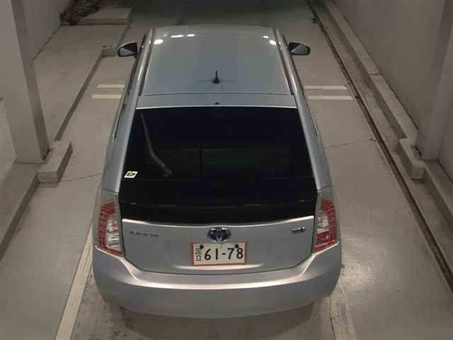 TOYOTA PRIUS 2012