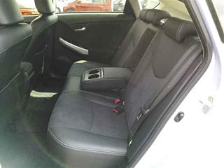 TOYOTA PRIUS 2012