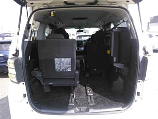 TOYOTA VELLFIRE 2011