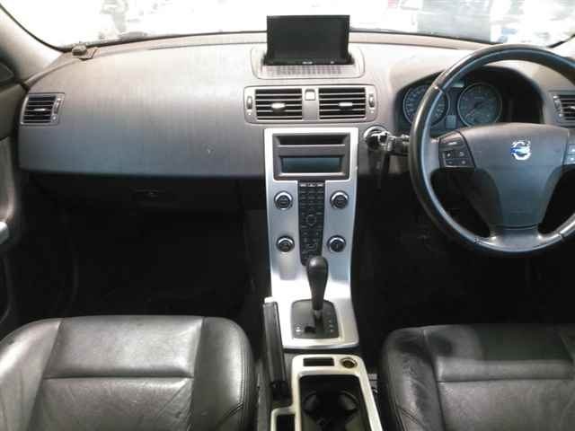 VOLVO V50 2012