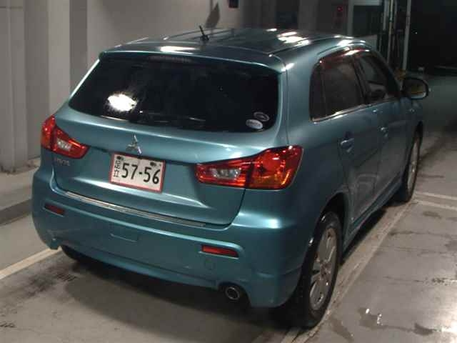 MITSUBISHI RVR 2010