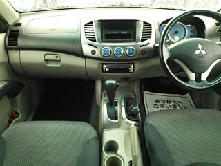 MITSUBISHI TRITON 2008