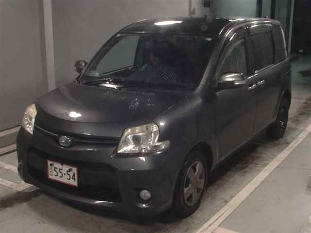 TOYOTA SIENTA 2011