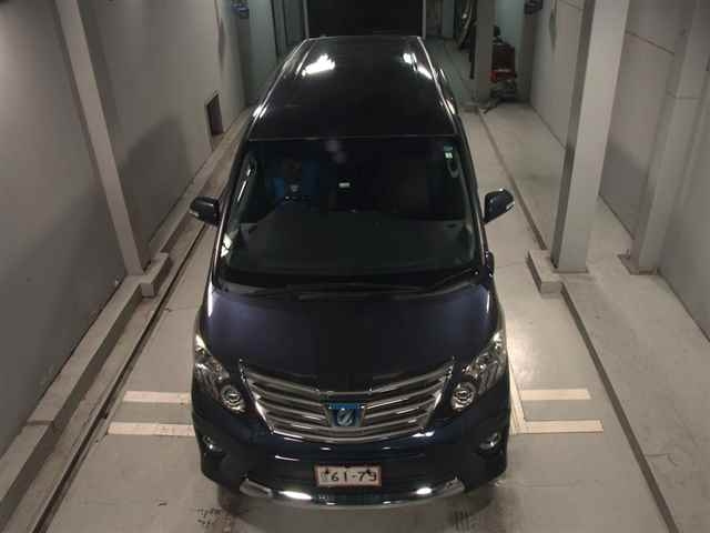 TOYOTA ALPHARD 2014