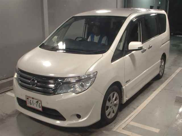 NISSAN SERENA 2015