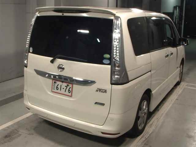 NISSAN SERENA 2015