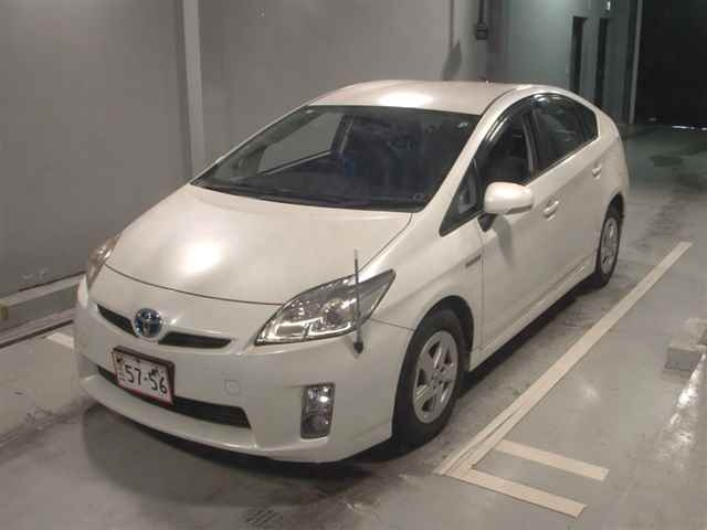 TOYOTA PRIUS 2010
