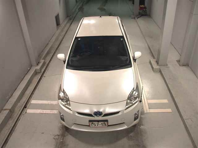 TOYOTA PRIUS 2010