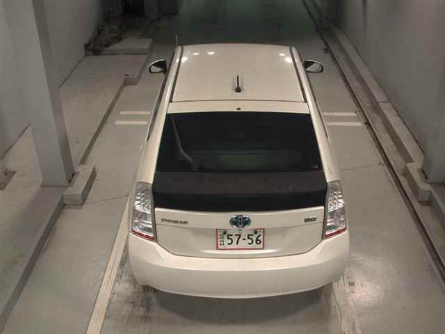 TOYOTA PRIUS 2010