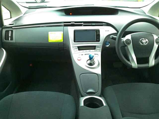 TOYOTA PRIUS 2015