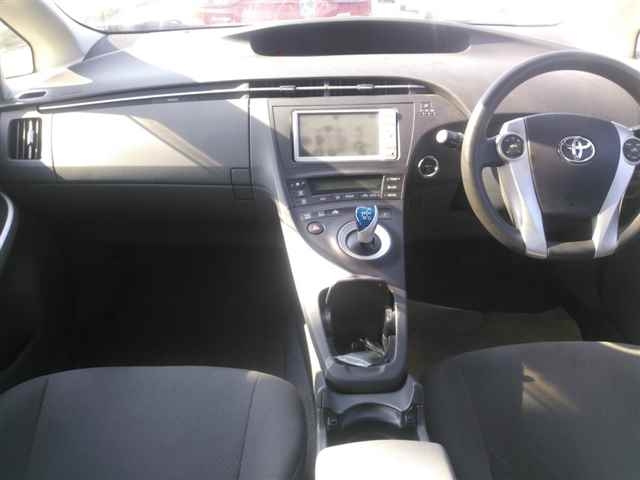 TOYOTA PRIUS 2010