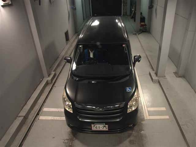 TOYOTA NOAH 2008